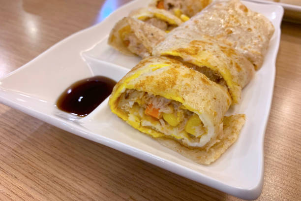 istock Taiwan, like it, delicious, breakfast, omelette 2152916720