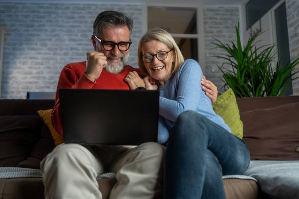 istock Staying Connected with Family 2152919403