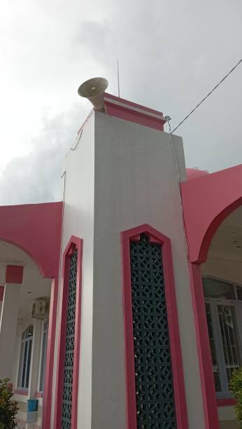 istock The mosque is a combination of pink and white 2152932323