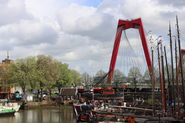 Willemsbrug over the Nieuwe Maas, Rotterdam