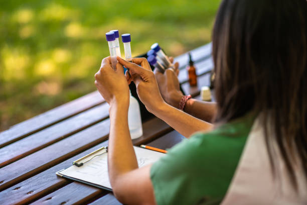 istock Diverse Scientists Evaluating Soil and Water pH Levels 2153068912