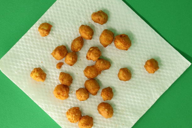 Famous Malaysian sesame seed coated peanut