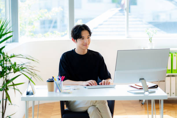 istock business person working in office 2153161871