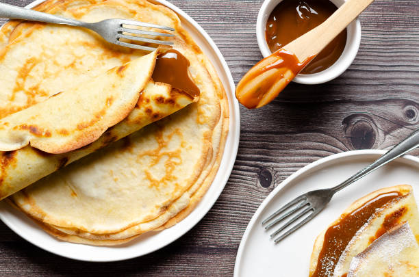 Argentinian crepes with dulce de leche