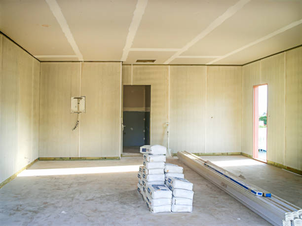 istock Residential house being built 2153312313