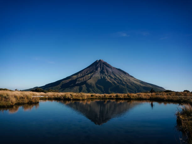 istock Mt Taranaki from Puokai Tarn 2153330765