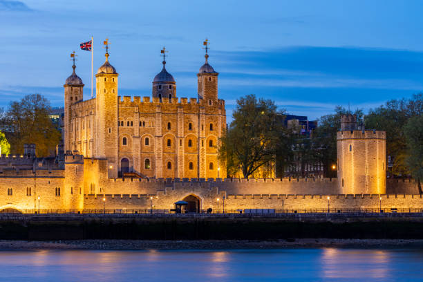 istock Tower of London at sunset, UK 2153389055