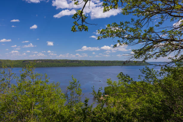 istock Mississippi River & Lake Pepin In Spring 2153520362