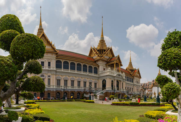 istock The Grand Palace - Chakri Maha Prasat Throne Hall 2153557838