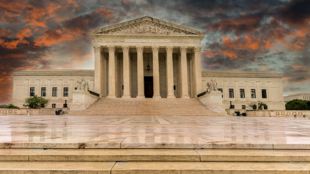 istock Storm over the Supreme Court 2153560509