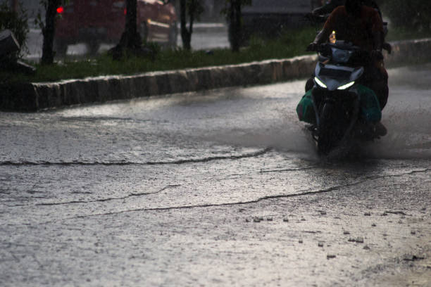 istock Flood on the asphalt road 2153608332