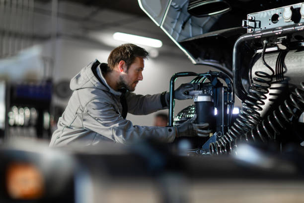 istock Truck mechanic at work 2153649173