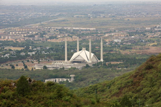 istock Shah Faisal Mosque: A Modern Islamic Architectural Marvel in Islamabad, Pakistan 2153838830