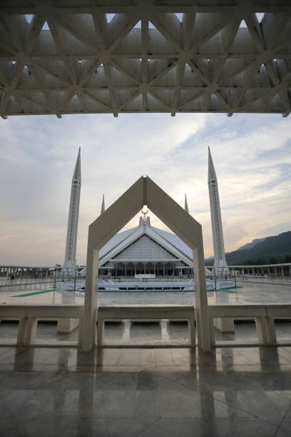 istock Shah Faisal Mosque: A Modern Islamic Architectural Marvel in Islamabad, Pakistan 2153840311