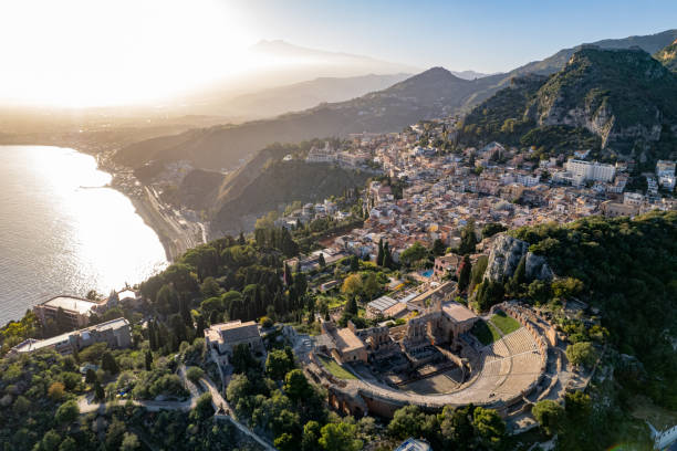 istock Ville de Taormine, Sicile 2153860084