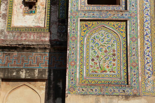 Lahore Fort: A Majestic Historical Citadel in Pakistan.