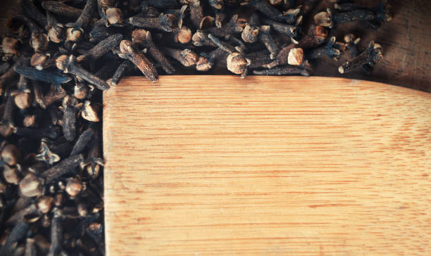 Гвоздика - польза и вред для здоровья Гвоздика: польза и вред для здоровья