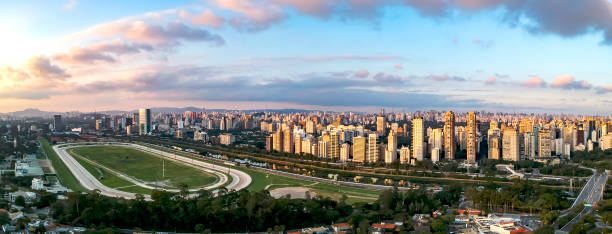 istock Skyline City Garden River Pines waterfront 2154029493