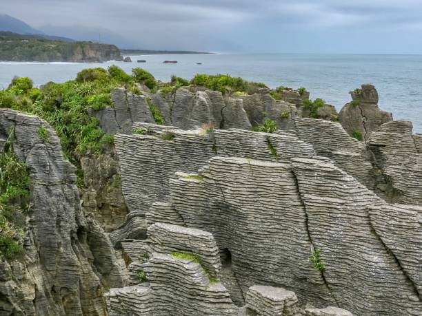 istock The Majestic Pancake Rocks 2154087515