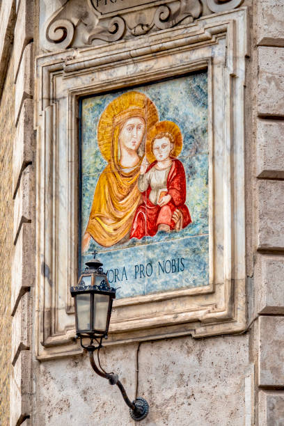 Holy Vergine Maria in prayer