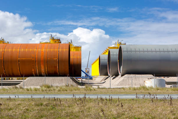 Heavy industry - monopiles and large steel tubes for wind turbines, offshore foundations