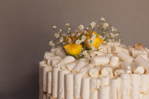 istock Cake decoration with merengos and flowers 2154185578