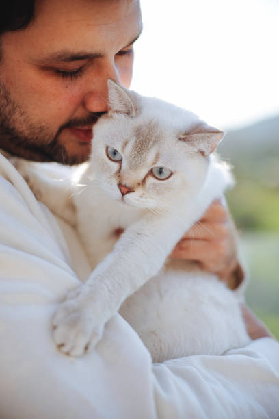 istock Overcoming mental health issues with pets 2154191432