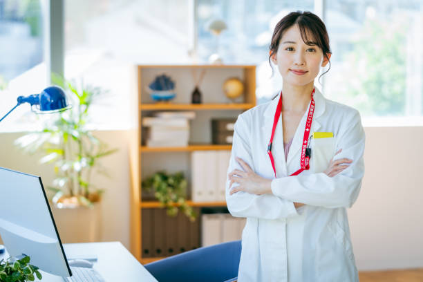 istock Doctor who treats 2154246439