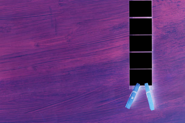 3 metal clothespins.