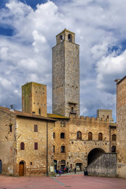 istock Tower and gate in San Gimignano, Italy 2154453490
