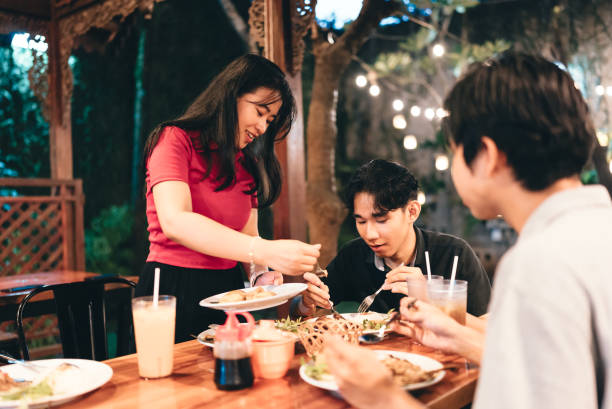 istock enjoy social dining in the restaurant 2154461230