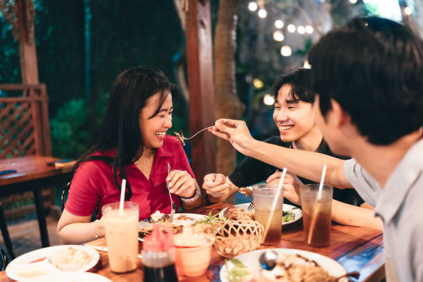 istock enjoy social dining in the restaurant 2154461238