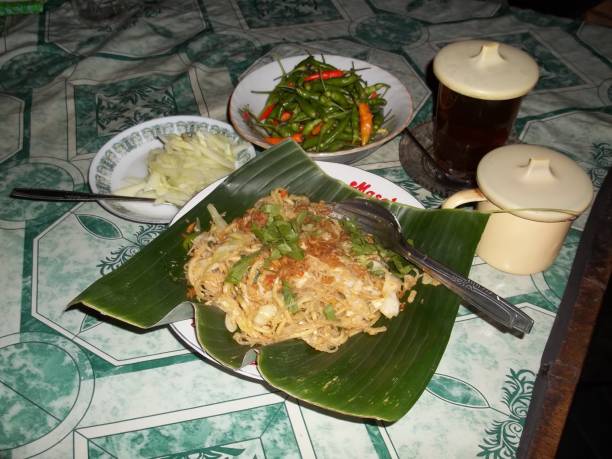 istock Typical Indonesian Nyemek Noodle Culinary 2154471278