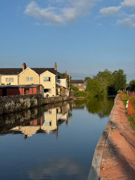 istock The Monmouthshire and Brecon Canal 2154478690