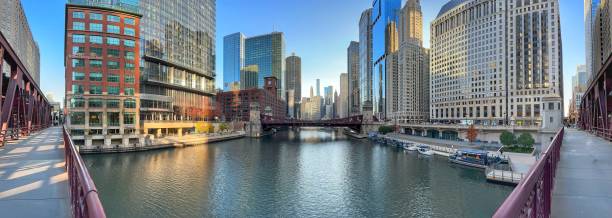 istock Panoramic image of downtown Chicago on a bridge 2154514461