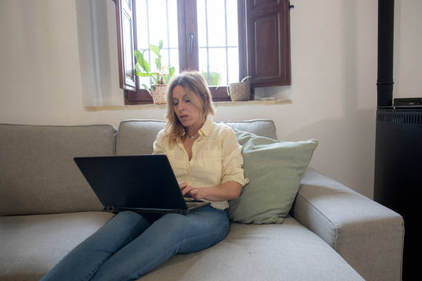 istock Woman working from home 2154569819