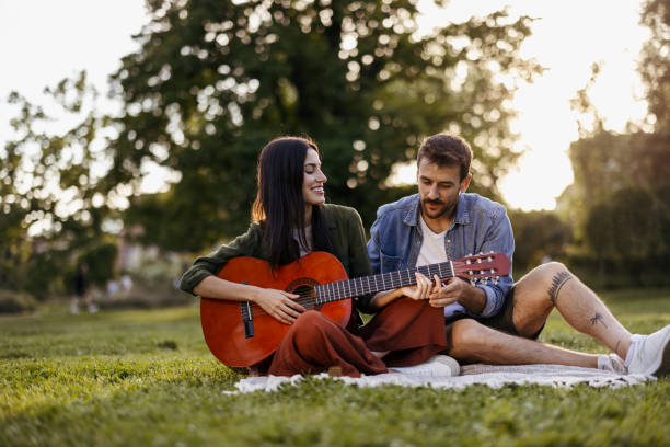 istock A romantic day outdoors 2154589952