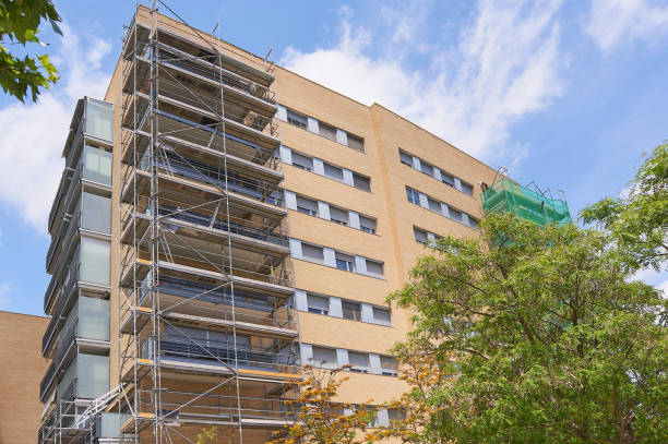 Work in progress: scaffolding on urban building