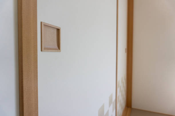 istock Japanese-style sliding door 2154656438