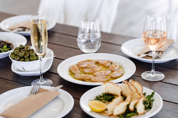 istock Food, Wine and Cocktails 2154663713