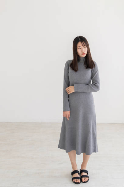 istock attractive asian woman ,　think 2154667677