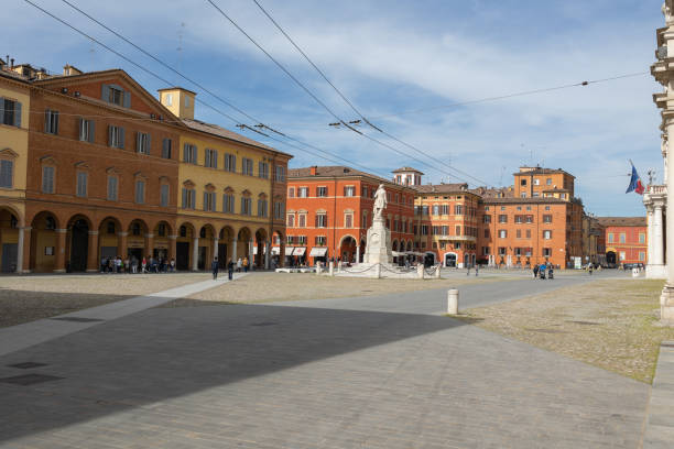 istock Roma Square in Modena , Baroque Architecture, Italy 2154846702