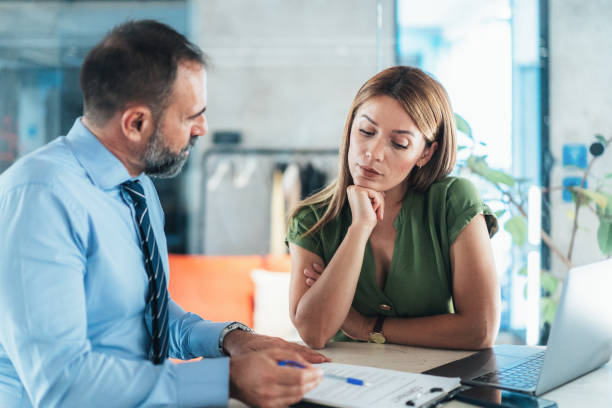istock Discussion for the new agreement 2154917255