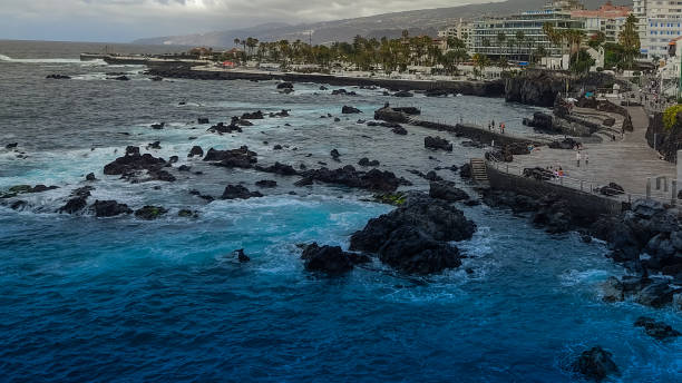 istock View of the coast 003 2154976193