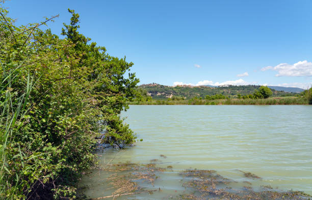 Lake Piediluco is located at the southern end of Umbria, on the border with Lazio, between the Luco and Caperno mountains, and is the largest in the region after Lake Trasimeno.