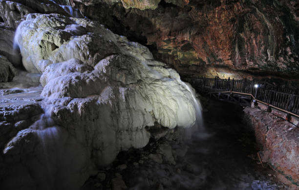 istock Kaklik Cave in Denizli, Turkey 2155044177