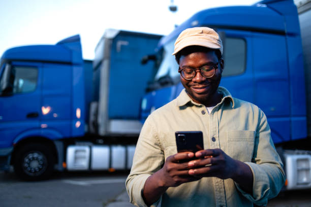 istock Truck business mobile application. 2155083692