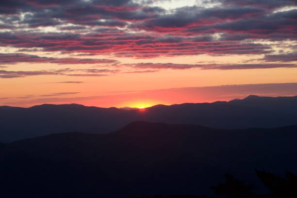istock Smoky Mountains at Sunrise 2155090956