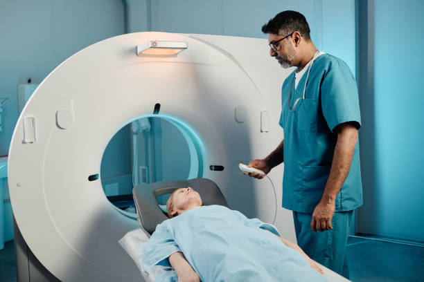 istock Senior Woman Having CT Scan Procedure 2155103585