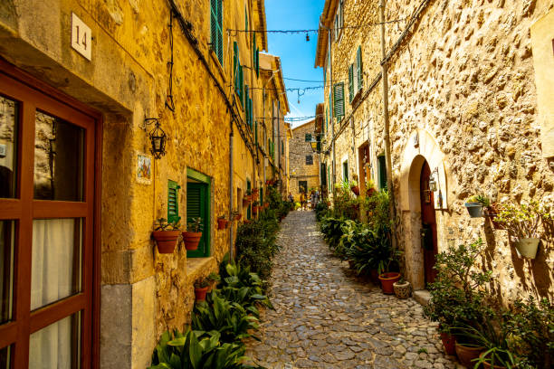 istock Short stopover in the beautiful small town of Valldemossa 2155187661